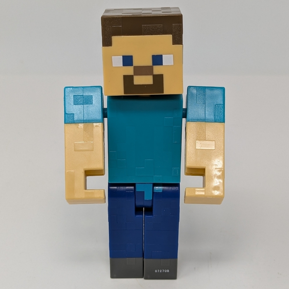 Minecraft Figure Steve Larger Size